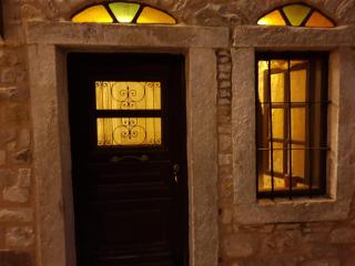Traditional medieval Holiday House In Kalamoti - 2