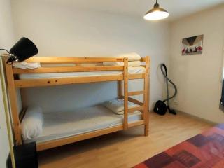 Charmant T3 à Cauterets, balcon, casier à ski, parking privé, Wifi, proche centre, 6 pers. - FR-1-234-253 - Cauterets - 6