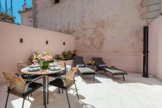 VILLA FLORES LUXURY APARTMENT - Dubrovnik - 0