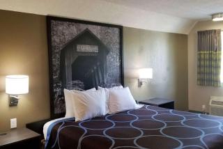Super 8 by Wyndham Brownsburg - Brownsburg - 2