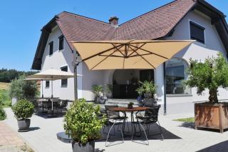 Lackenbauer - Muggenau - 1