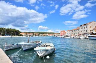 White Beauty luxury apt., Stari Grad, island Hvar - Stari Grad - 2