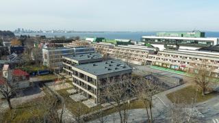 New! Spacious apartment in marina with a balcony - 3