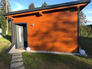 Small wooden house, with garden - Ig - 4