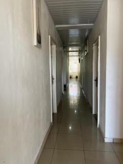 Sky Inn Hotel - Freetown - 7
