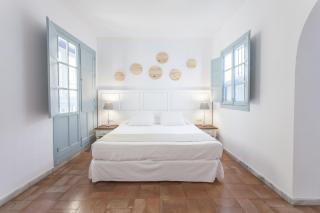 Apartamentos Suites Santa Cruz - Siviglia - 0