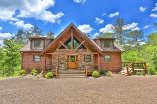 Highlands Retreat the Perfect Cabin for your relaxing experience - Mineral Bluff - 0