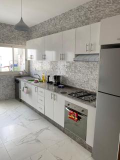 Lovely 4-bedroom condo with pool - Rabat - 5