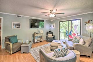 Mount Ida Condo with Balcony and Resort Amenities - Mount Ida - 8