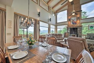 Mountain Views and Deck Spacious Bryson City Home! - Bryson City - 7