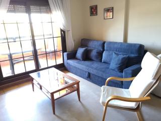 PRECIOSO APARTAMENTO JUNTO AL MAR - 1