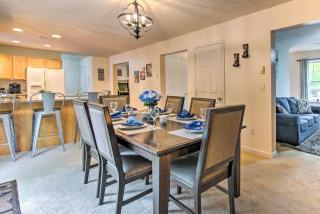 Jacuzzi and Resort Amenities Tobyhanna Family Home! - Tobyhanna - 5