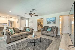 Bright and Breezy Cape Coral Retreat with Pool! - Cape Coral - 7