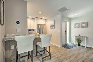 Bright and Breezy Cape Coral Retreat with Pool! - Cape Coral - 4