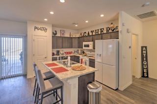 Sunny Bullhead City Home w/ Patio & Mtn View! - 2