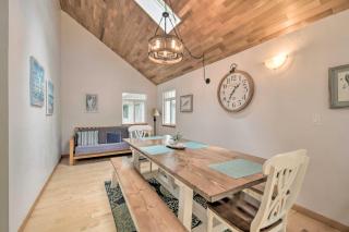 Relax on a Private Beach Shelton Getaway! - Shelton - 6