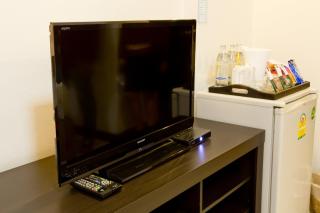 Sinsuvarn Airport Suite Hotel - 8