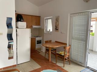 Apartment Near The Beach - Privlaka - 8