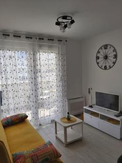 Apartman Ana Iadera with balcony and parking - Zadar - 3