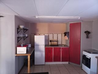 Our Place - Family - 5 bed unit - Bloemfontein - 4