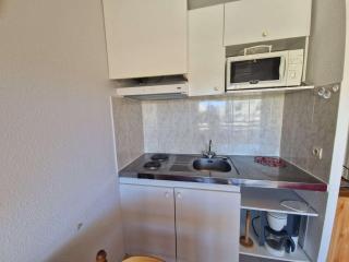 Appartement cosy 2 pièces avec cabine, terrasse et piscine, près de la plage à Marseillan - FR-1-326-674 - Marseillan - 3