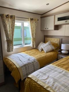 Heywoods caravan holiday home - 3