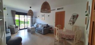 Apartamento con jardín y piscina - Marbella - 8