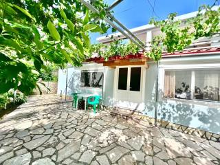 Coral Guesthouse Sarandë - Saranda - 7