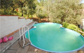2 Bedroom Beautiful Home In Marliana - 9