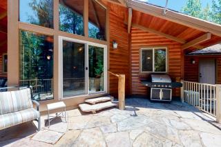 Home in the Pines - 9