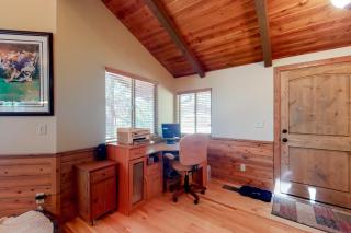 Home in the Pines - 8
