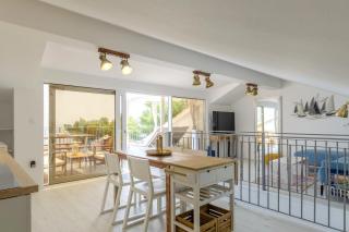 Summer House Bougainvillea by Dubrovnik Colors - Blato - 7