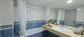 Beautiful garden flat nearly refurbished free WiFi - 7