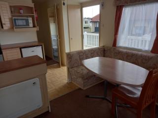 Holiday Home in Lyons Robin Hood Holiday Park - Meliden - 9
