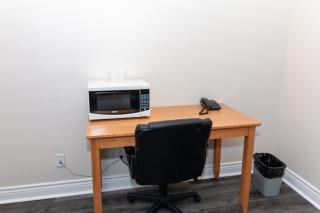 Borden Inn and Suites - Angus - 6