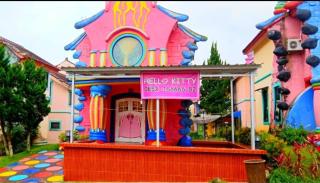 Villa Hello Kitty Kota Bunga Puncak - Cinengangirang - 8