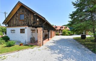 Lovely Home In Prosenik Gubasevski - Ravnice - 1