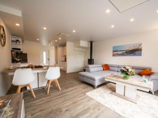 Holiday home with sauna and jacuzzi - Damp - 3