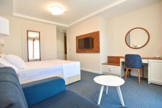 Vistamar Hotel & Apartments - Budva - 5
