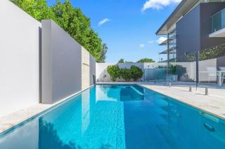 Anna Superbly Stylish Luxury Townhouse - Sunshine Beach - 6