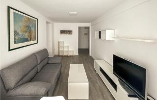 3 Bedroom Awesome Apartment In Estepona - Estepona - 0
