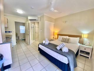 BAY VILLAS No 15 - Port Douglas - 4