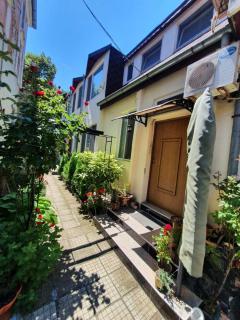 Top Center Apartment and Rooms Varna - Varna - 9