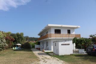 Anastazia's Seaside Apartments - 4