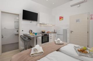 Lux Apartments - Rijeka - 0