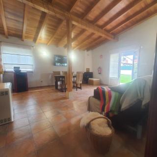 C02A01 Acogedora casa vacacional - Los Corrales de Buelna - 8