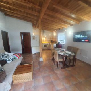 C02A01 Acogedora casa vacacional - Los Corrales de Buelna - 4