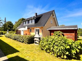 Ferienhaus Anna - rechte Seite - Dranske - 2