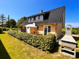 Ferienhaus Anna - rechte Seite - Dranske - 1