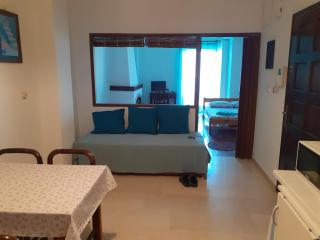 Alex Central City Accommodation - Laurio - 1